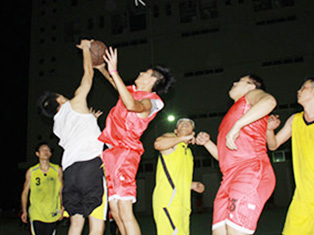 裕達富公司與沙井國稅局開展籃球友誼賽